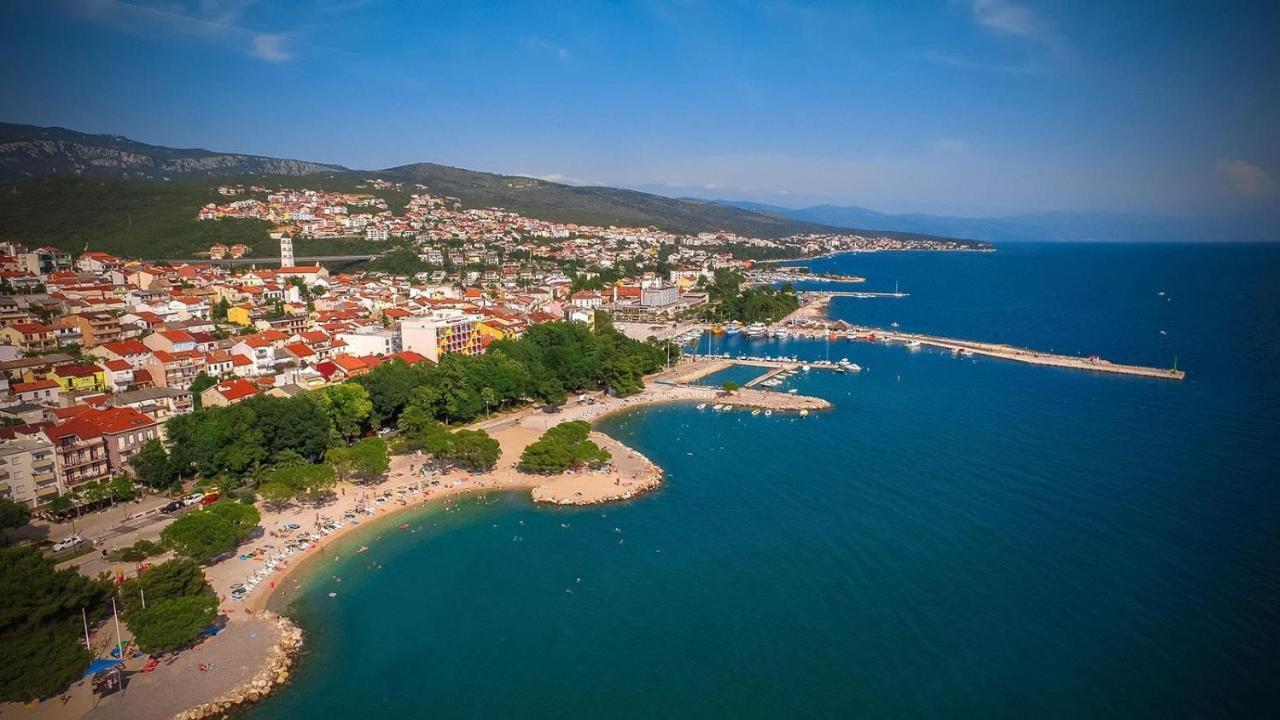 La Villa - Beach House & Rooms Crikvenica Exterior foto