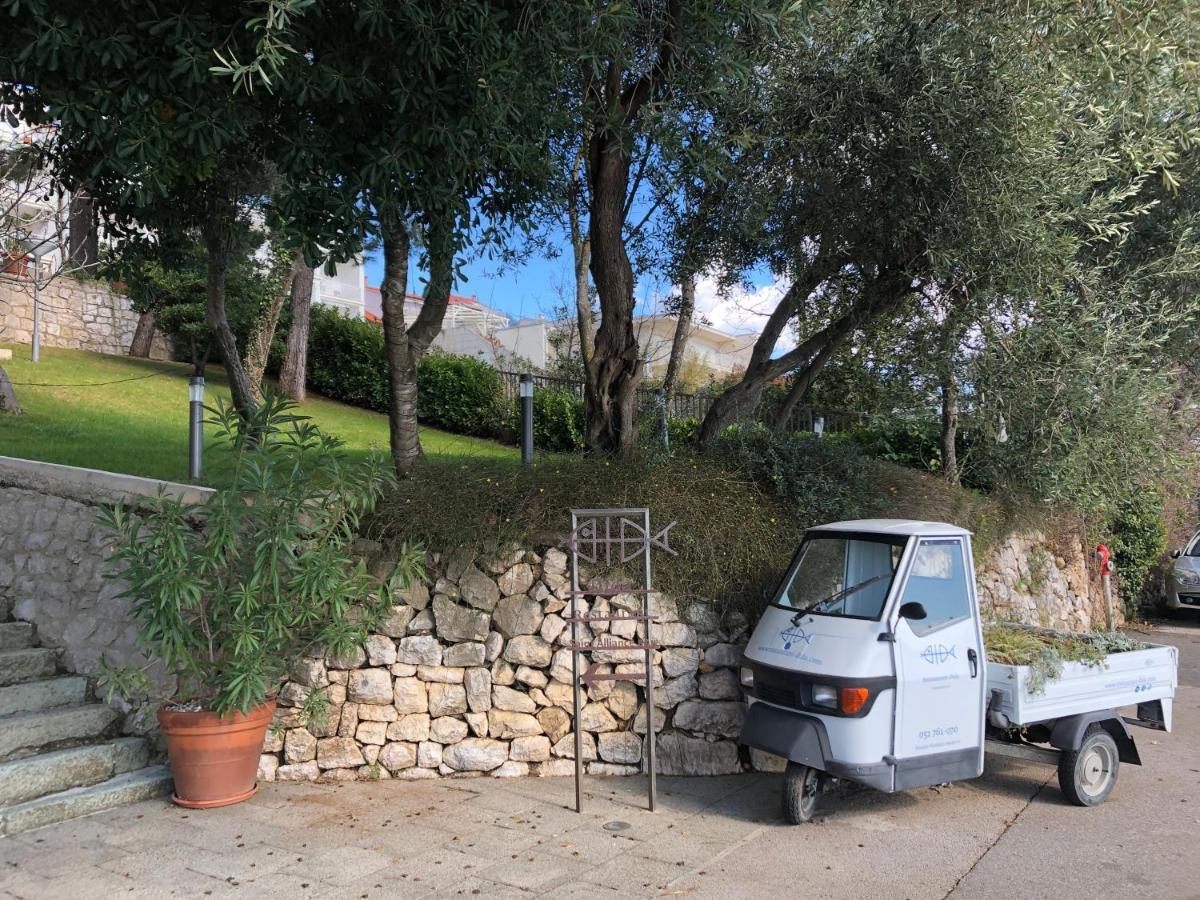 La Villa - Beach House & Rooms Crikvenica Exterior foto