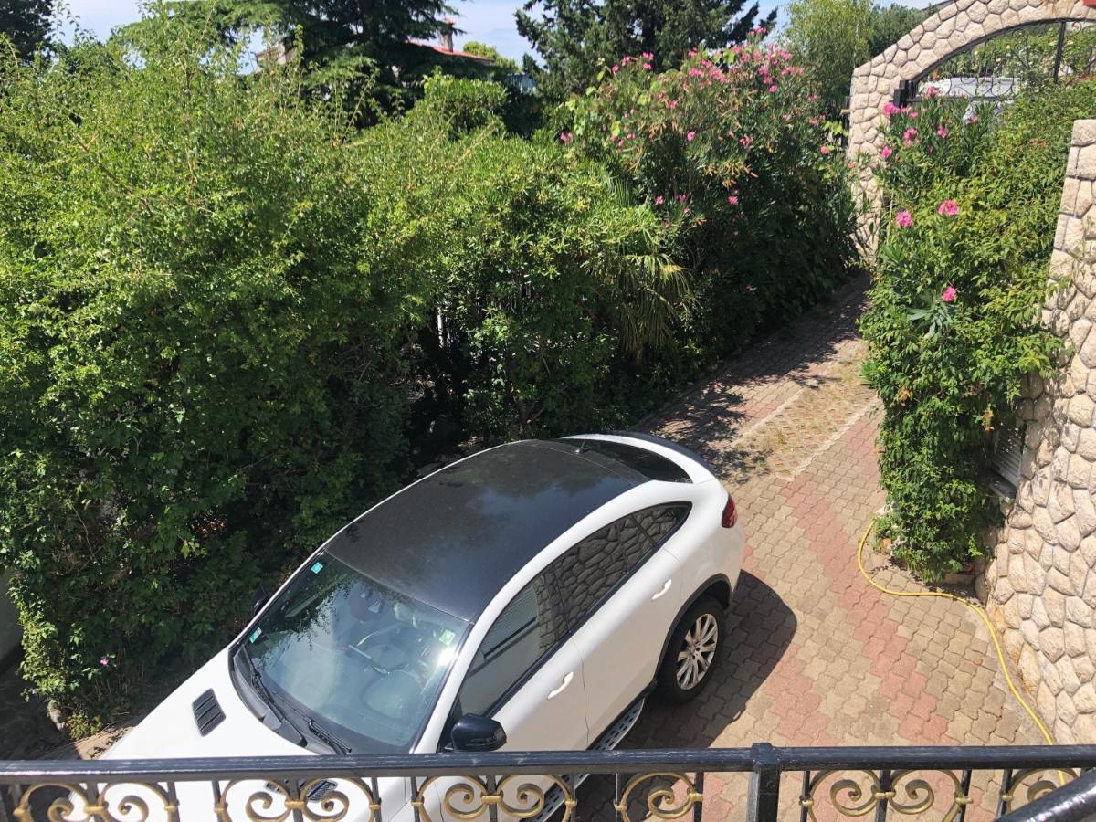 La Villa - Beach House & Rooms Crikvenica Exterior foto