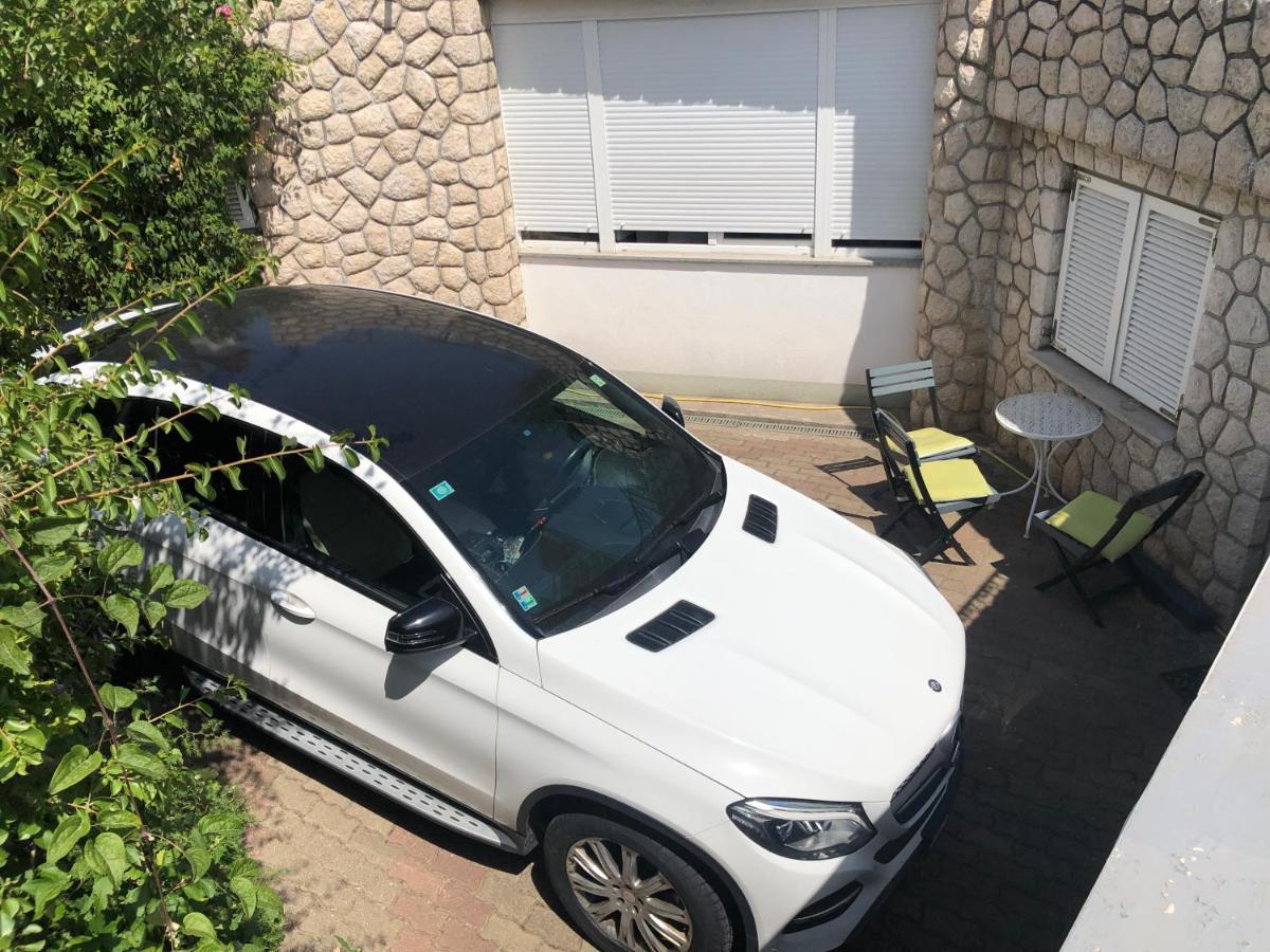 La Villa - Beach House & Rooms Crikvenica Exterior foto